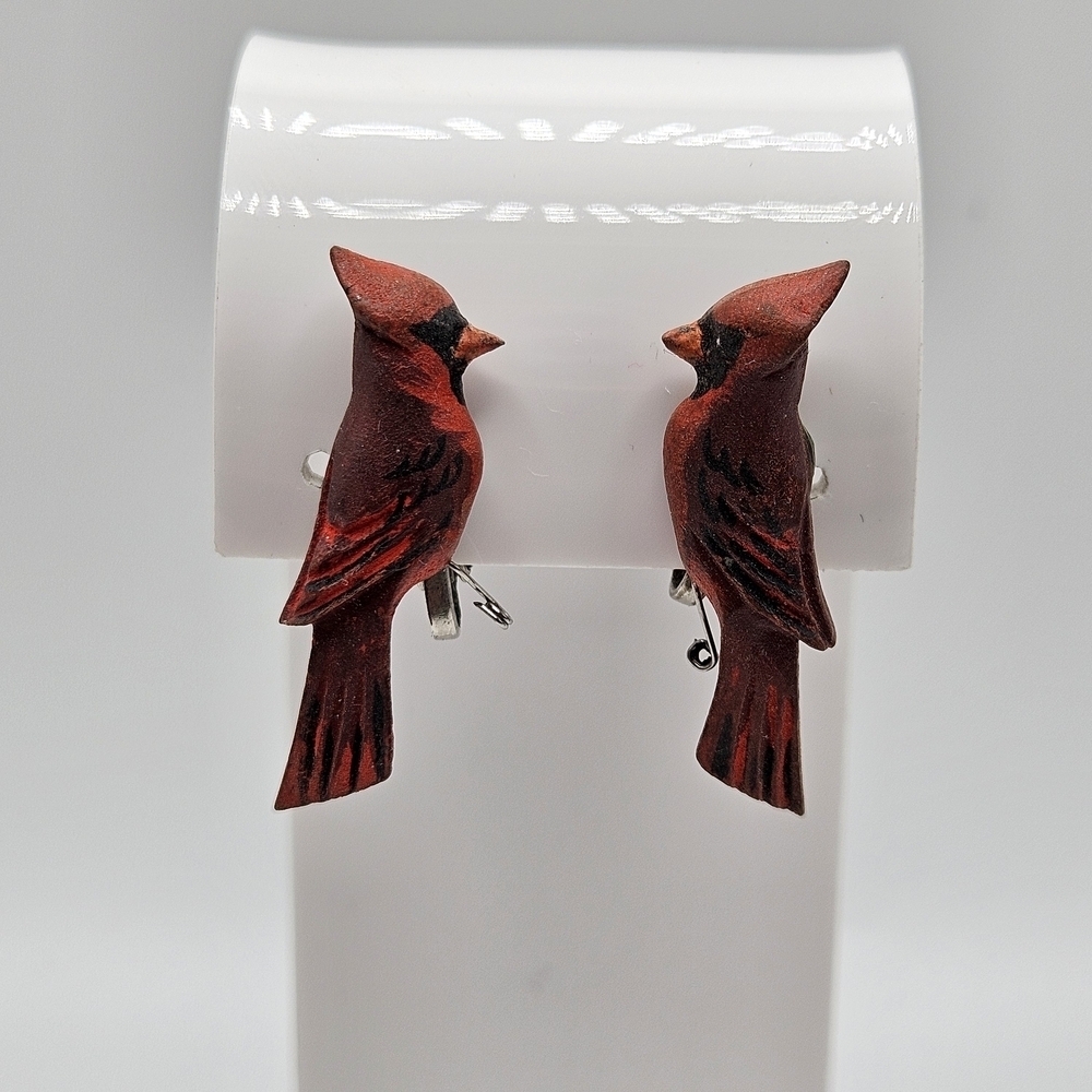 VINTAGE Handmade Wooden Wood Red Cardinal Bird Clip-On Earrings